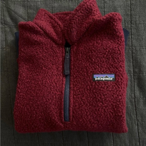 Patagonia Tops - Patagonia Women’s Woolyester Pullover